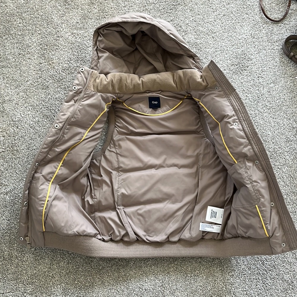 Gap vest - Picture 4 of 4